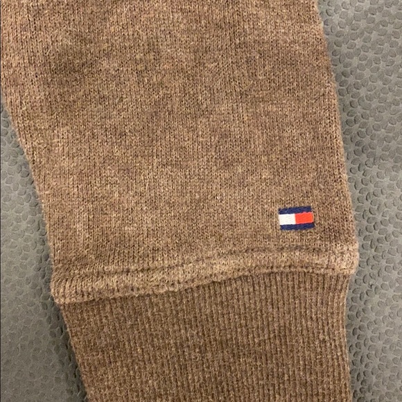 Tommy Hilfiger Sweater - Picture 4 of 4